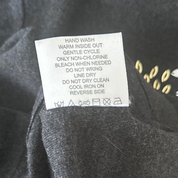 Tory Burch Long Sleeve Dark Grey T with awesome starburst embellishment - Size M - Picture 8 of 8